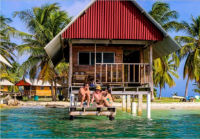 Private Cabin Over the Water PLUS Meals - San Blas Islands - private bathroom